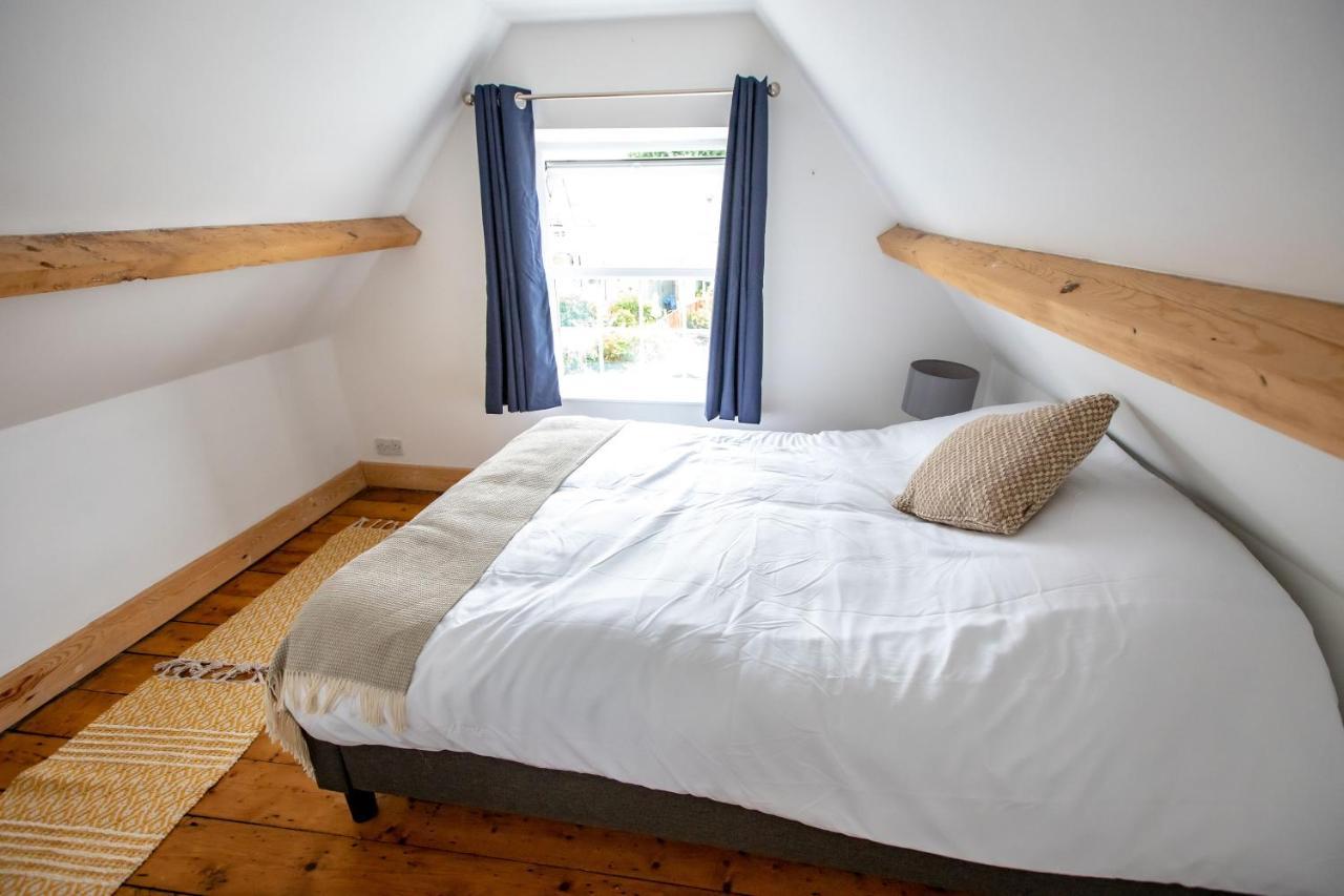 Short Stays - Fishponds Apartment *