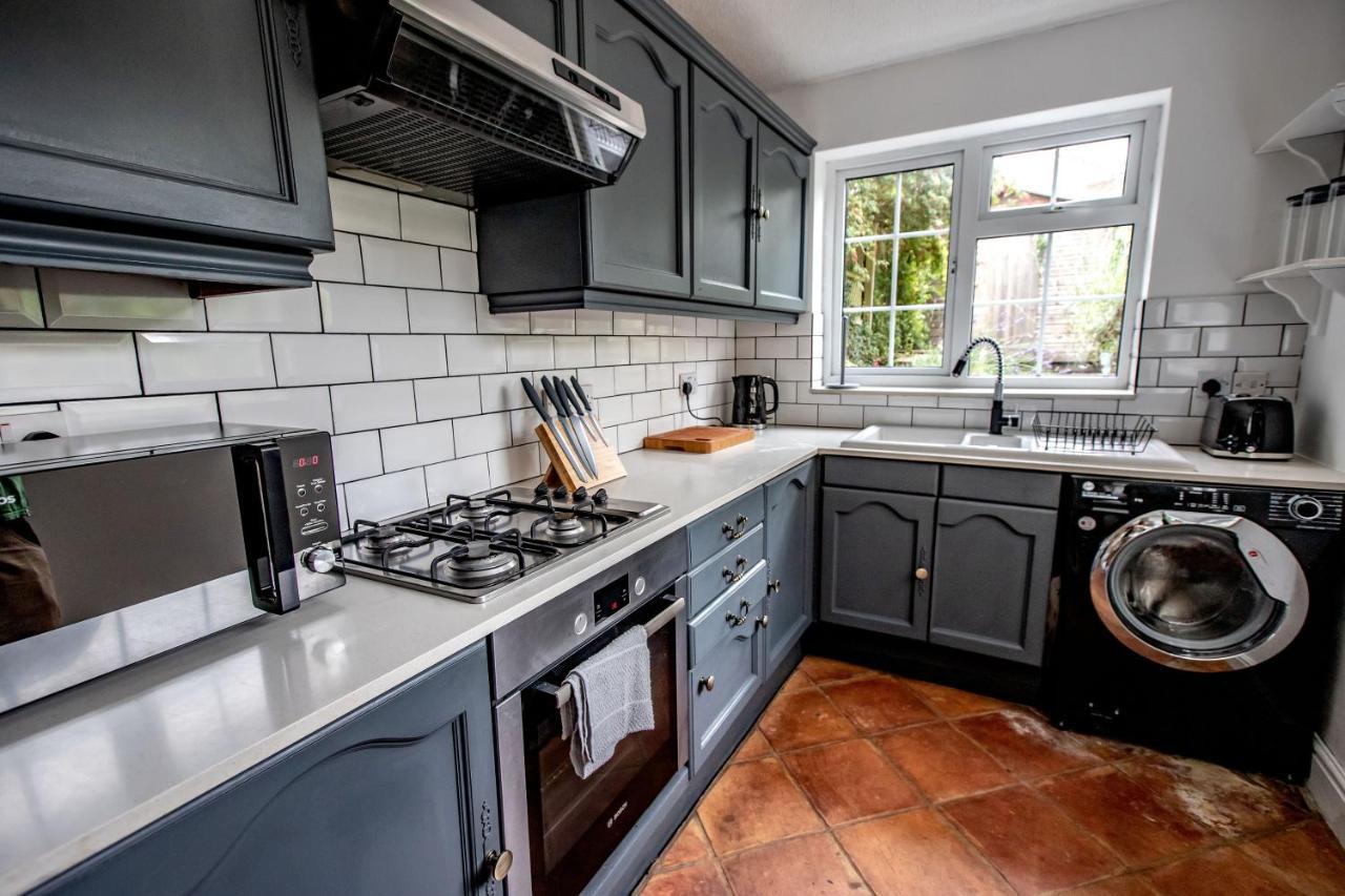 Short Stays - Fishponds * Bristol