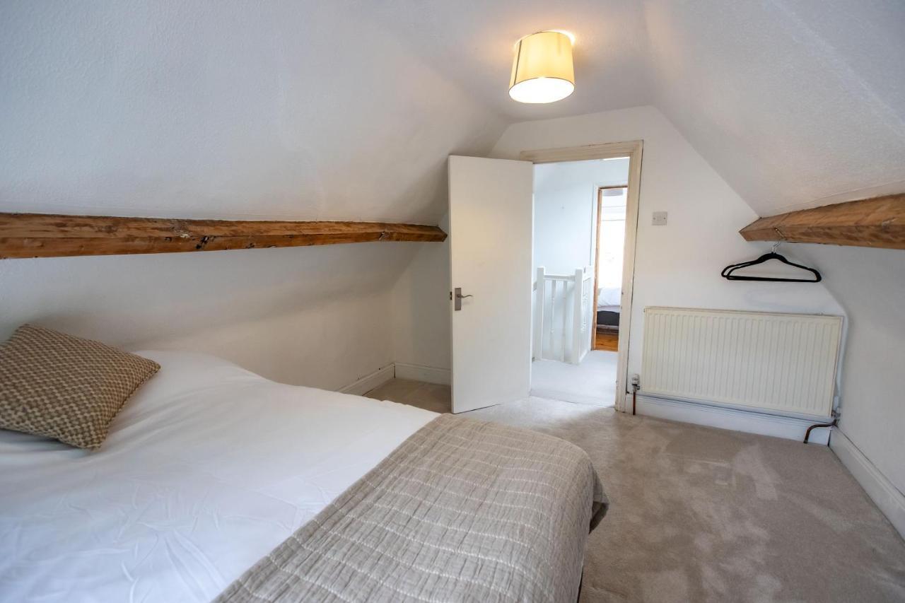 Short Stays - Fishponds * Bristol